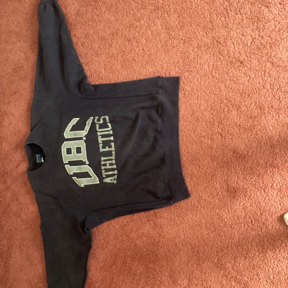 Vintage UBC Athletics Sweatshirt Size Large Crafted with Pride in USA - Picture 5 of 5